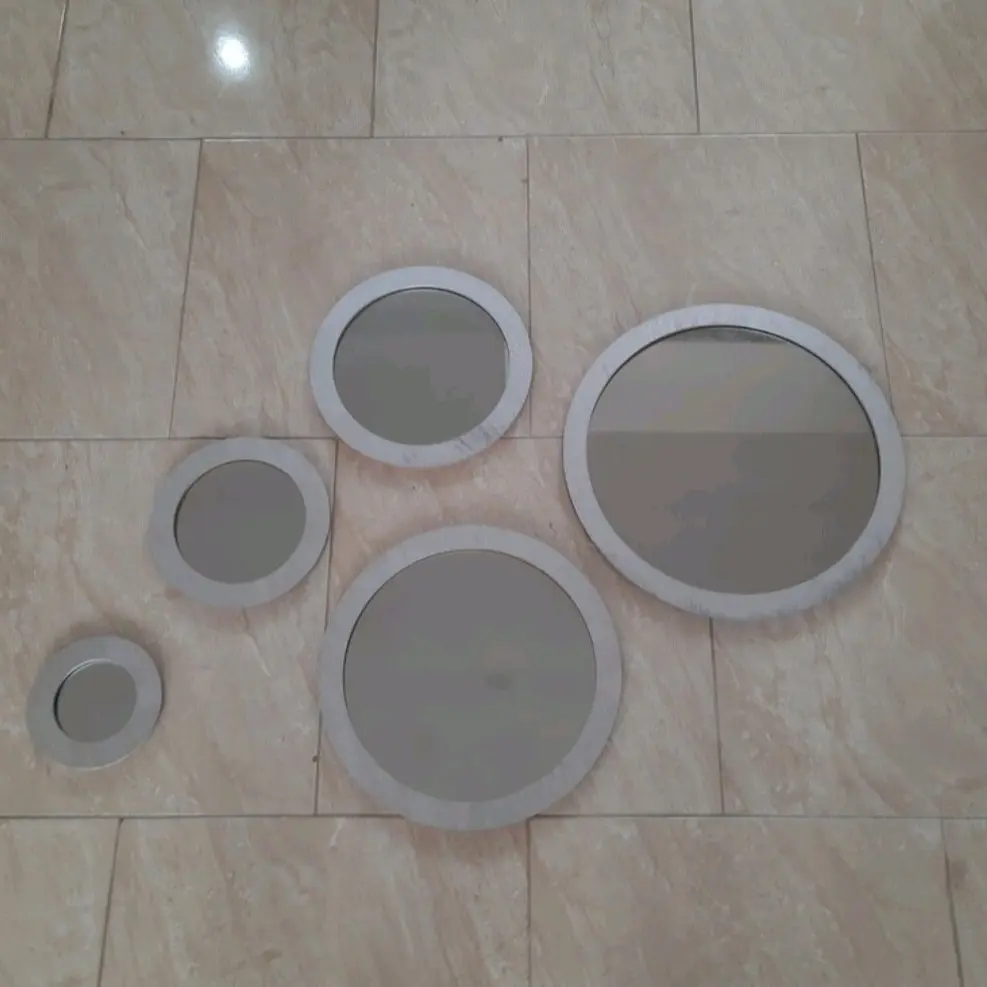 هیژان آینه 5 تیکه با هم رنگ نقره ای