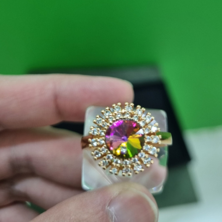 انگشتر zj نگین دار کد9020