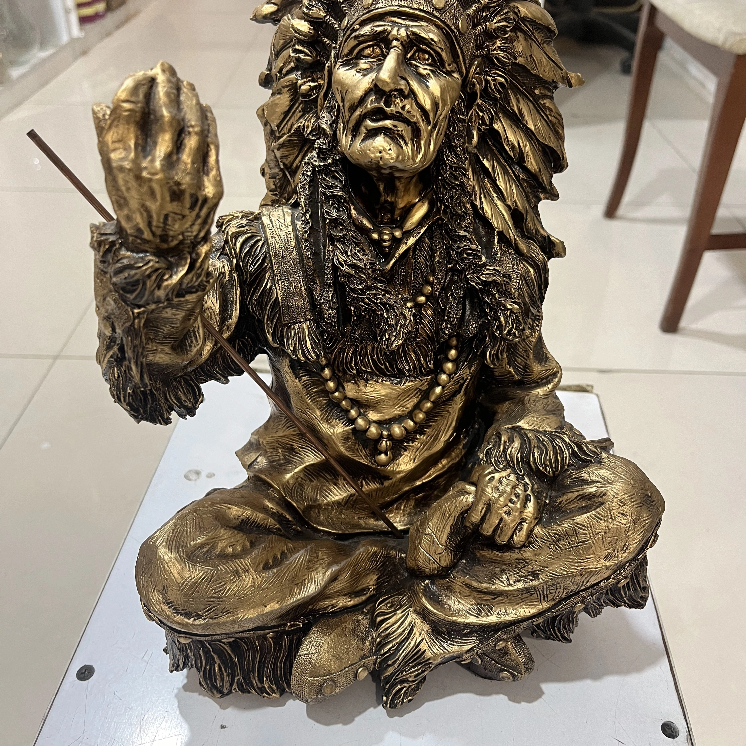 مجسمه سرخ پوست کدB2303