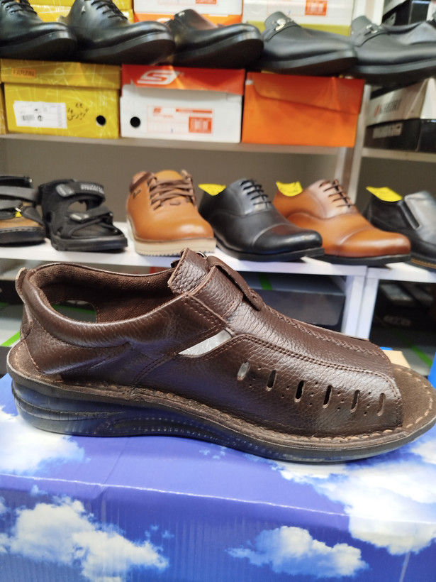 کفش صندل مردانه چرم B29014