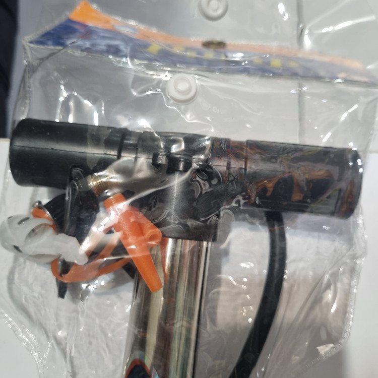 تلمبه سهکاره دستی کد CB1013 مناسب دوچرخه، موتور و انواع توپ (فوتبال، والیبال، پیلاتس)