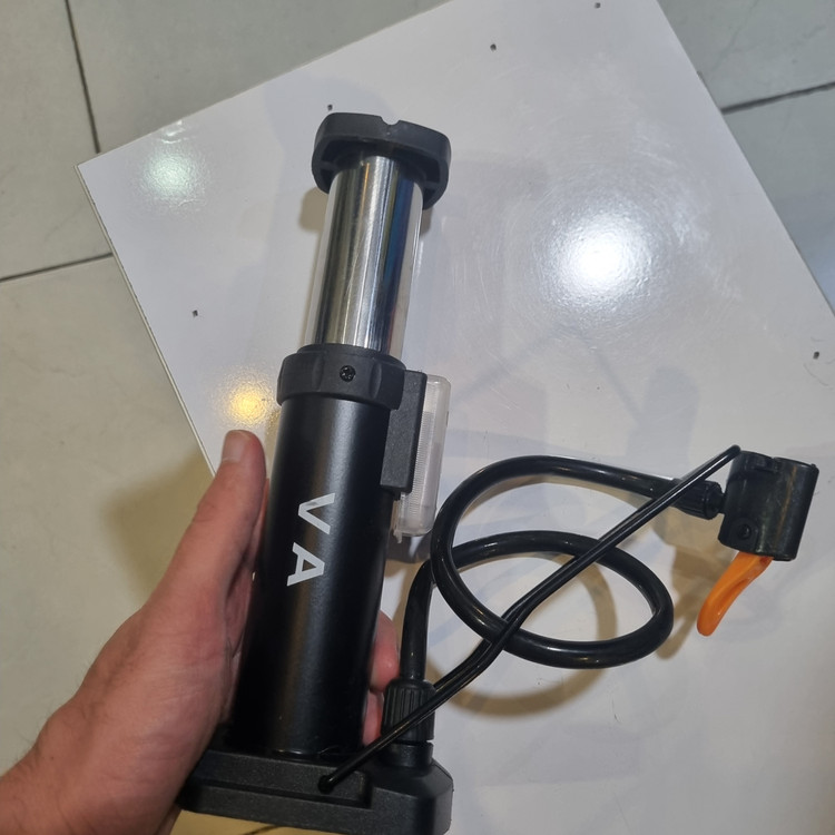 تلمبه پدالی چندمنظوره مدل CB1025 مناسب دوچرخه، موتور و انواع توپ