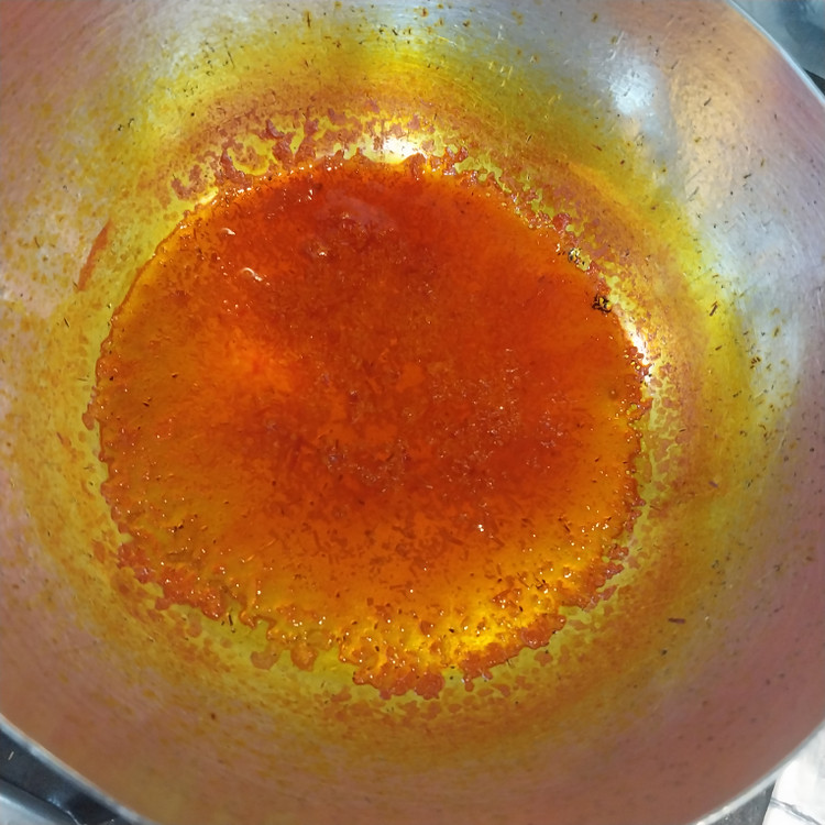 زعفران اعلا نگین خالص برداشت سنتی فردوس،بشرویه،ارسک