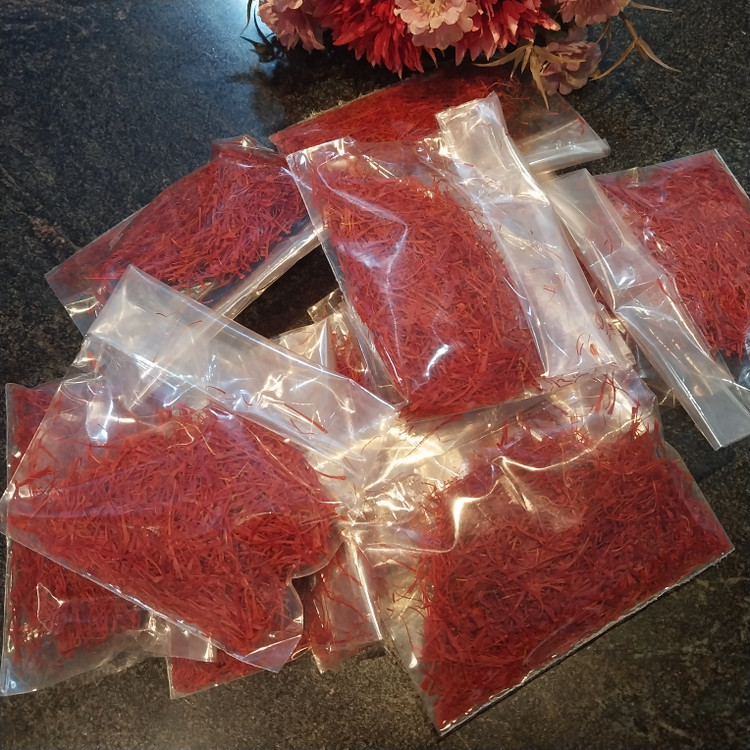 زعفران اعلا نگین خالص برداشت سنتی فردوس،بشرویه،ارسک