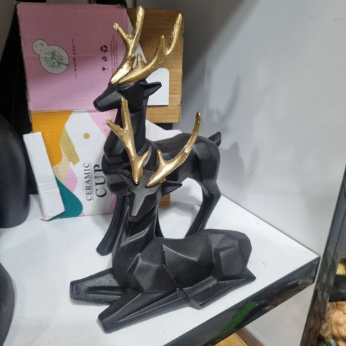 مجسمه دکوری گوزن جفتی گرافیکی کد CN1014