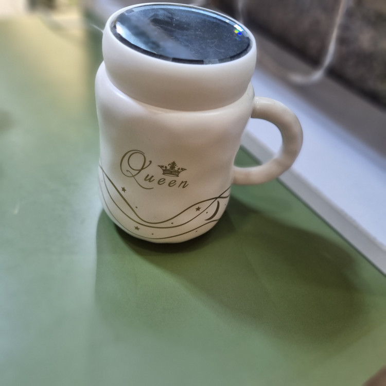 ماگ دکوری درب آینهای کویین کد CN1021