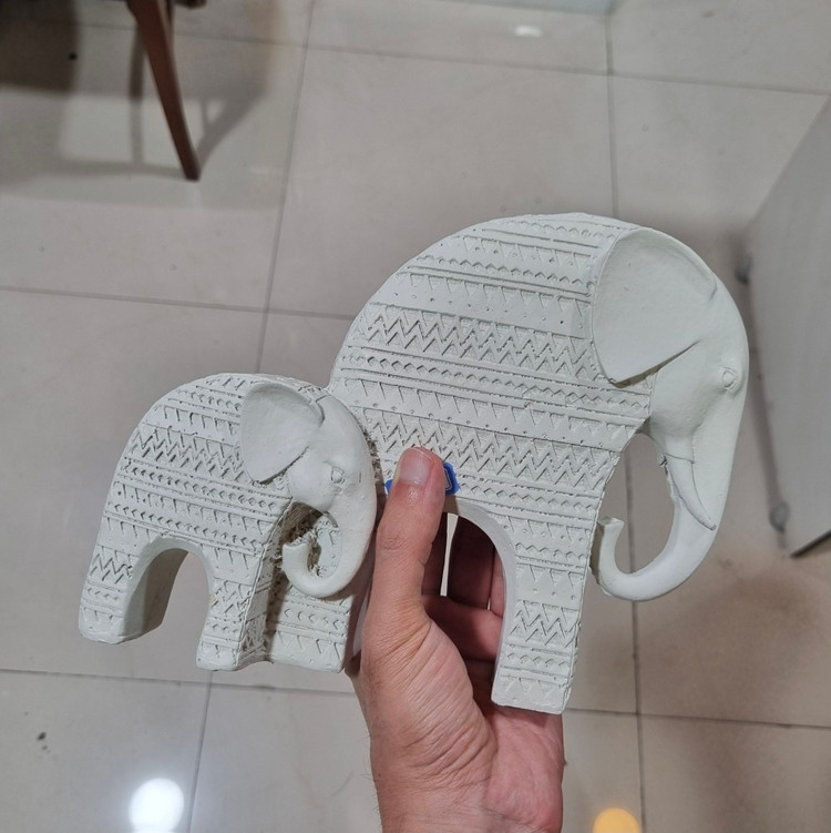 مجسمه فیل چسبیده کد BM109